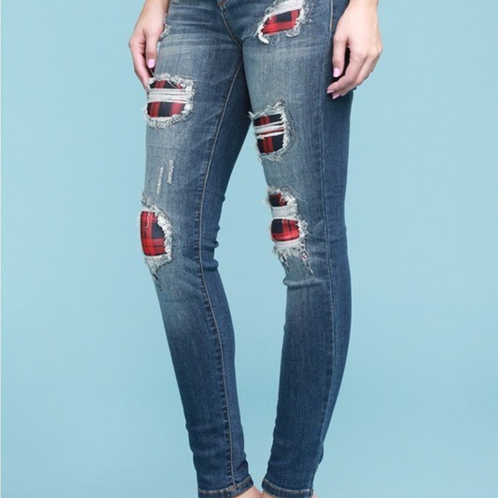Judy Blue Buffalo Plaid Patch Skinny Jeans Size 5 - Picture 8 of 11
